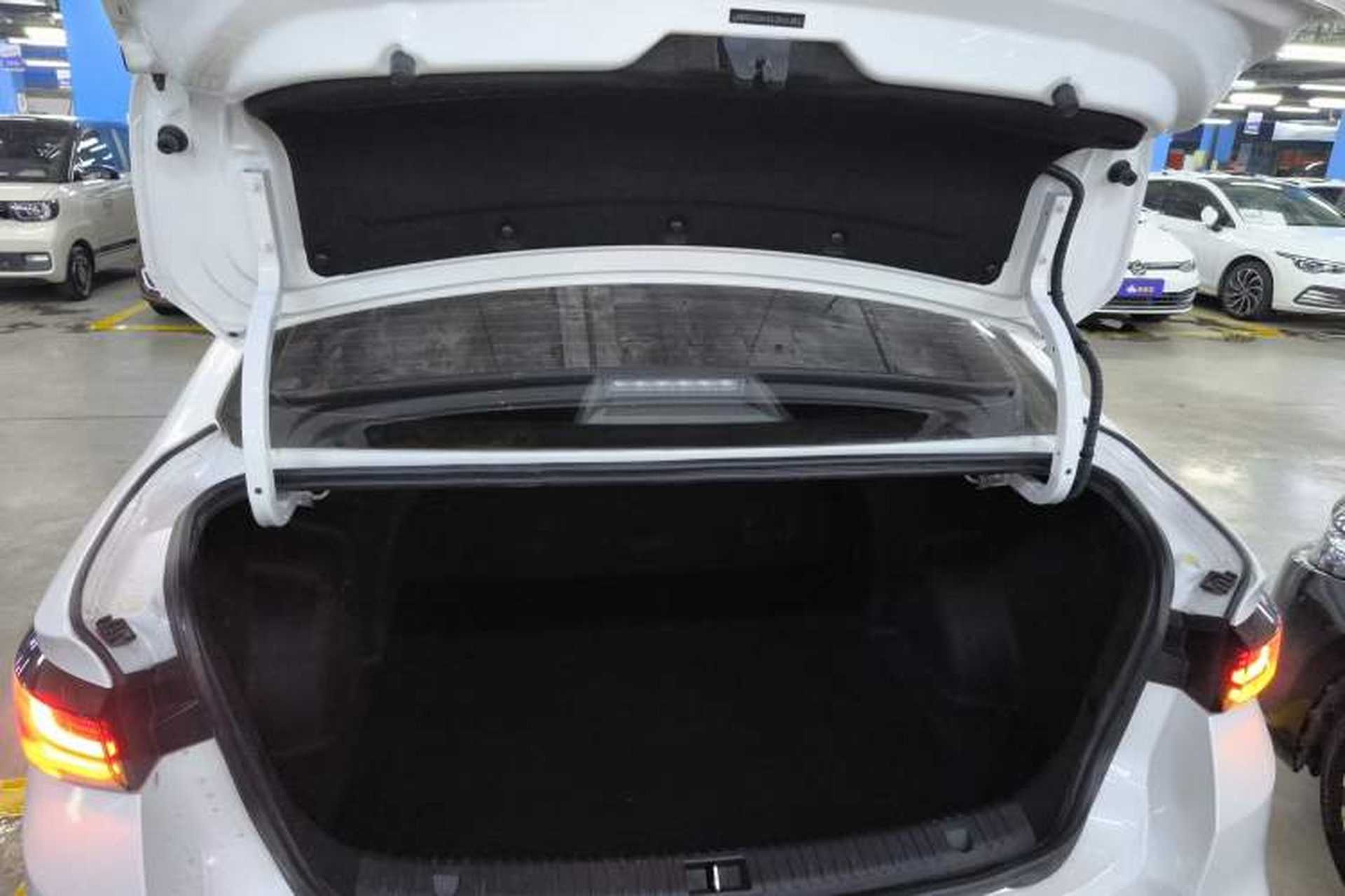 Used BAIC Beijing EU5 PLUS 2024 R600 Premium Travel Edition Trunk
