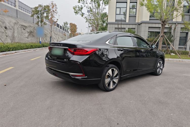 Used BAIC Beijing EU7 2019 Yifeng Edition Exterior 4