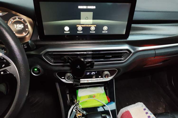 Used BAIC Beijing EU7 2019 Yifeng Edition Audio And AC Panel