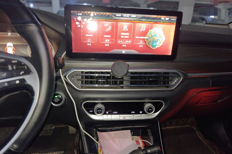 Used BAIC Beijing EU7 2019 Yifeng Edition Audio And AC Panel