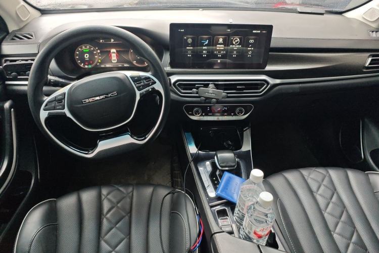 Used BAIC Beijing EU7 2019 Yifeng Edition Center Console