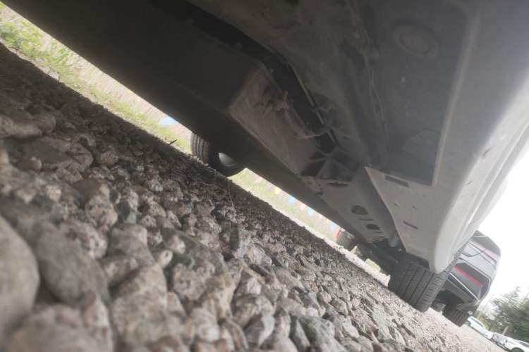 Used BAIC Beijing EU7 2019 Yifeng Edition Chassis Front Left