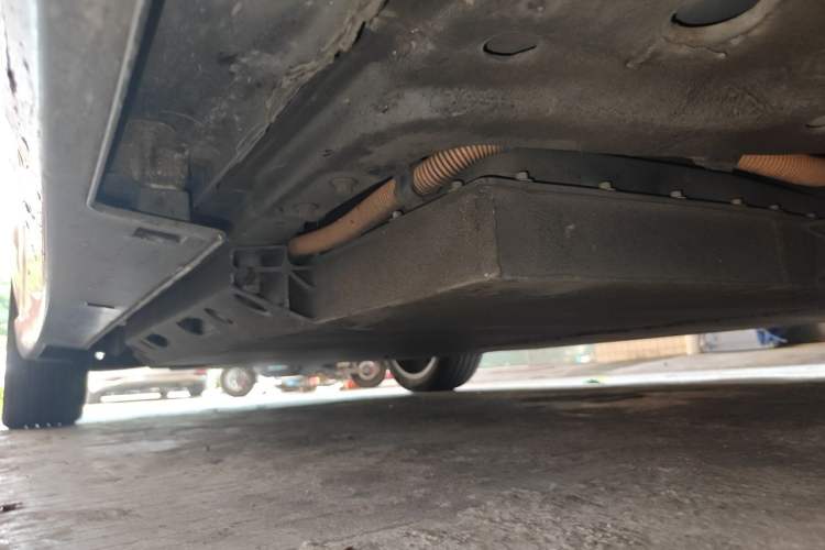 Used BAIC Beijing EU7 2019 Yifeng Edition Chassis Front Right