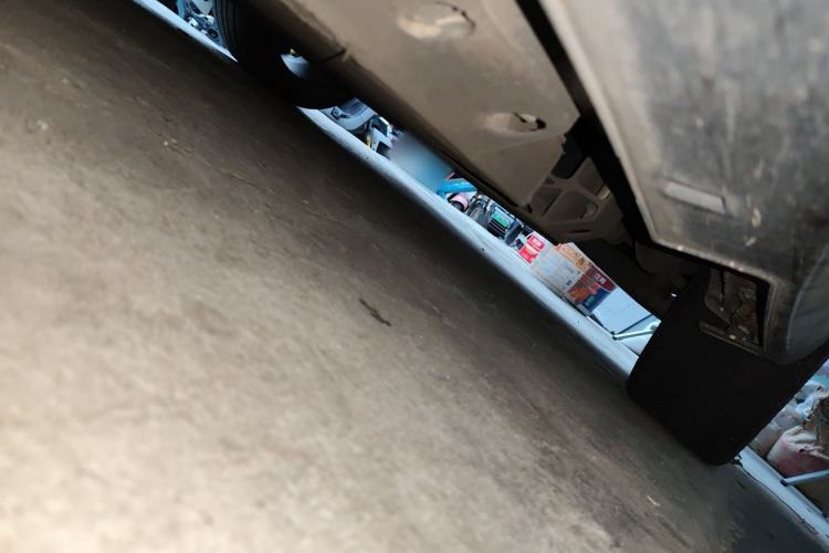 Used BAIC Beijing EU7 2019 Yifeng Edition Chassis Rear Left