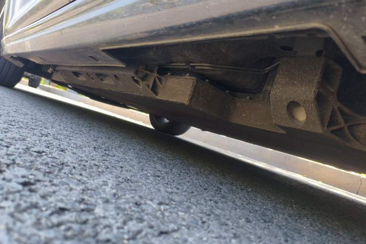 Used BAIC Beijing EU7 2019 Yifeng Edition Chassis Rear Left