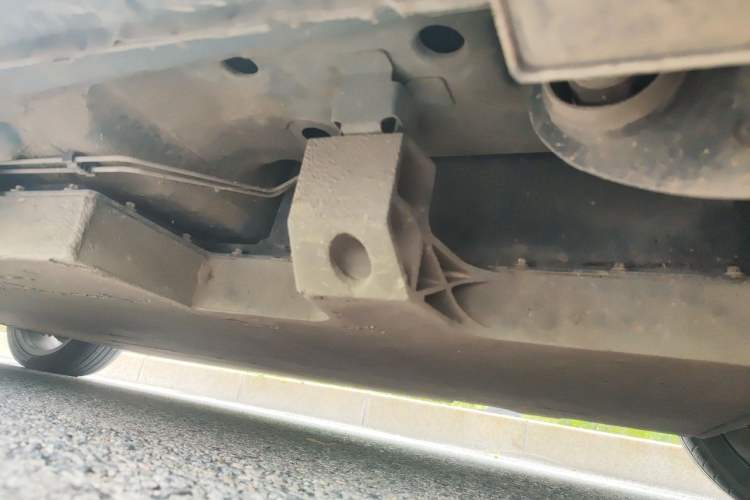 Used BAIC Beijing EU7 2019 Yifeng Edition Chassis Rear Left