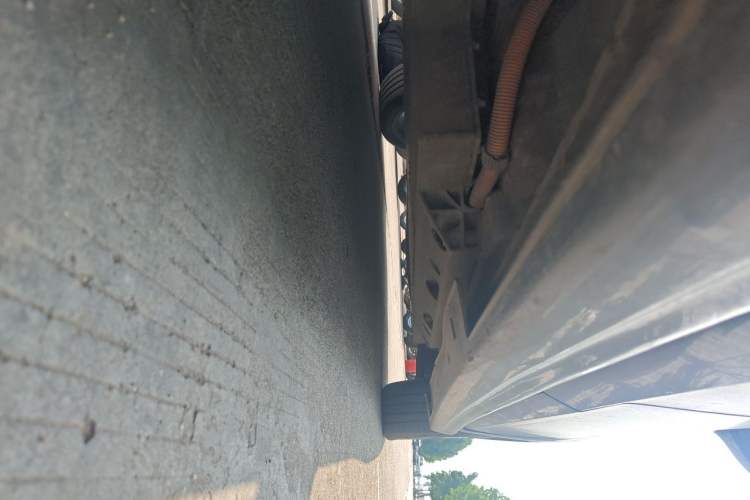 Used BAIC Beijing EU7 2019 Yifeng Edition Chassis Rear Right