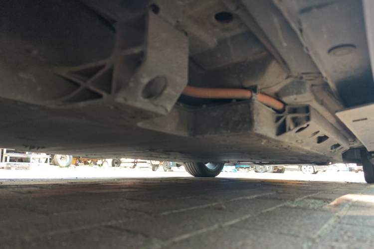Used BAIC Beijing EU7 2019 Yifeng Edition Chassis Rear Right
