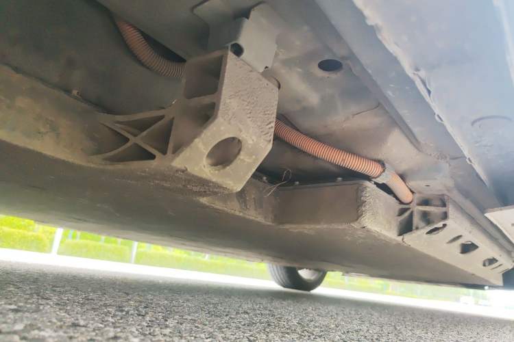 Used BAIC Beijing EU7 2019 Yifeng Edition Chassis Rear Right