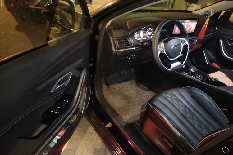 Used BAIC Beijing EU7 2019 Yifeng Edition Driver Seat