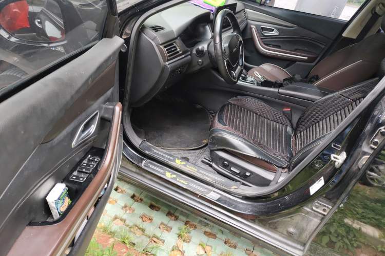Used BAIC Beijing EU7 2019 Yishang Edition Driver Seat