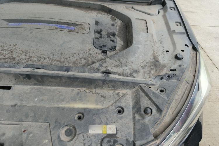 Used BAIC Beijing EU7 2019 Yifeng Edition Engine Bay Left