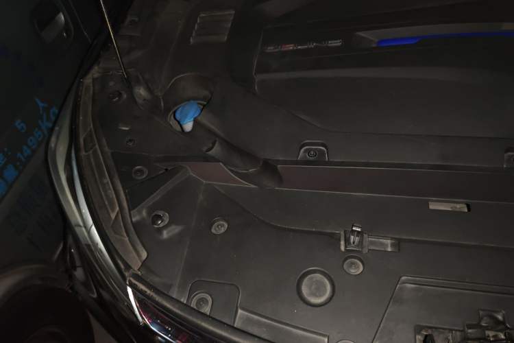 Used BAIC Beijing EU7 2019 Yifeng Edition Engine Bay Right
