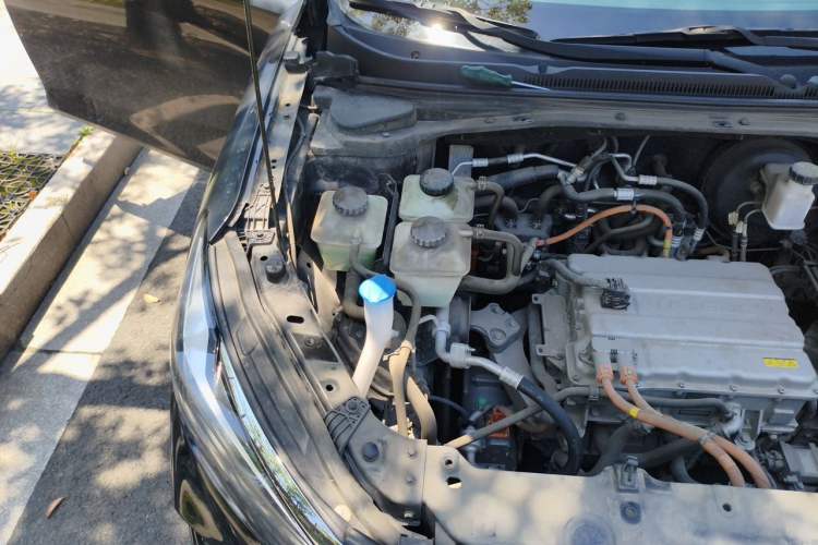 Used BAIC Beijing EU7 2019 Yifeng Edition Engine Bay Right