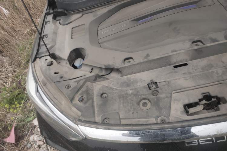 Used BAIC Beijing EU7 2019 Yifeng Edition Engine Bay Right