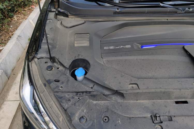 Used BAIC Beijing EU7 2019 Yishang Edition Engine Bay Right