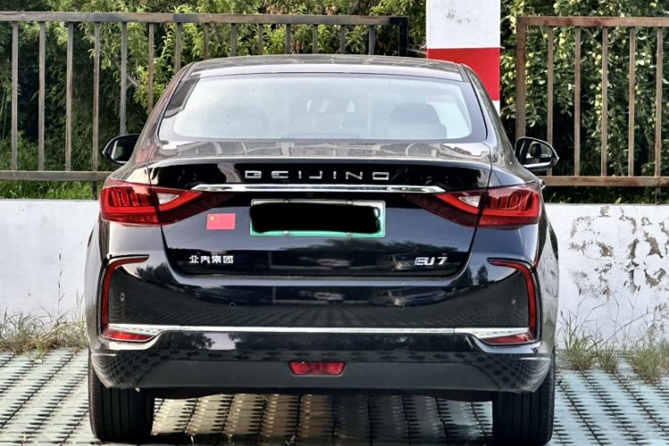 Used BAIC Beijing EU7 2019 Yifeng Edition Exterior 5