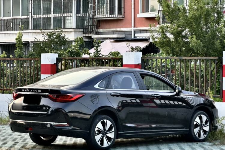 Used BAIC Beijing EU7 2019 Yifeng Edition Exterior 6
