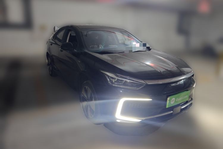 Used BAIC Beijing EU7 2019 Yifeng Edition Front Right 45 Deg
