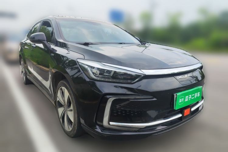 Used BAIC Beijing EU7 2019 Yifeng Edition Front Right 45 Deg