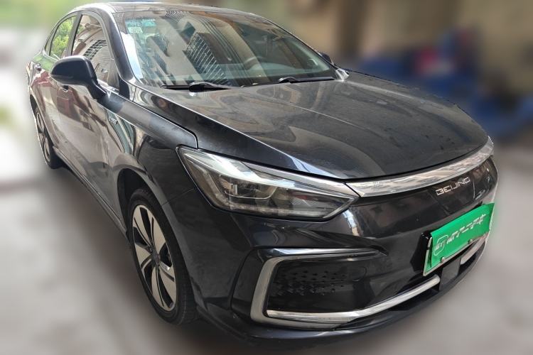 Used BAIC Beijing EU7 2019 Yifeng Edition Front Right 45 Deg