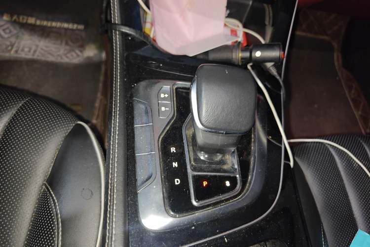 Used BAIC Beijing EU7 2019 Yifeng Edition Gear Lever