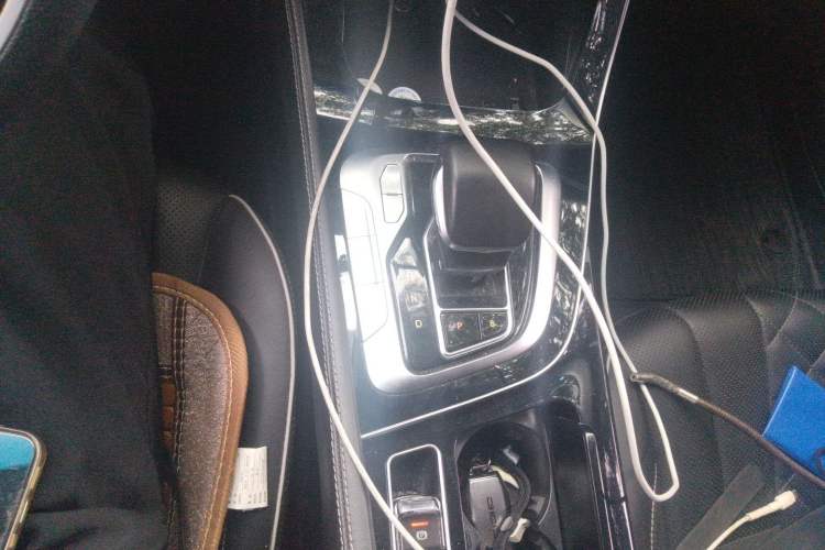Used BAIC Beijing EU7 2019 Yifeng Edition Gear Lever