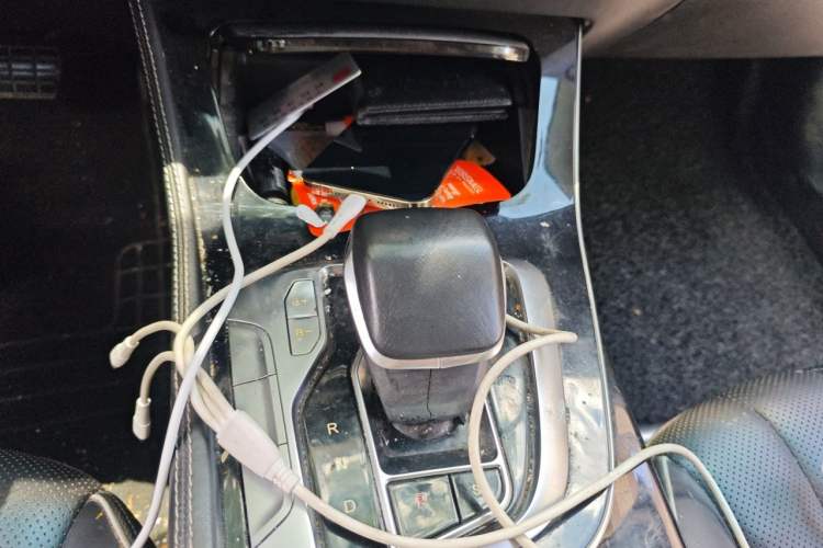 Used BAIC Beijing EU7 2019 Yifeng Edition Gear Lever