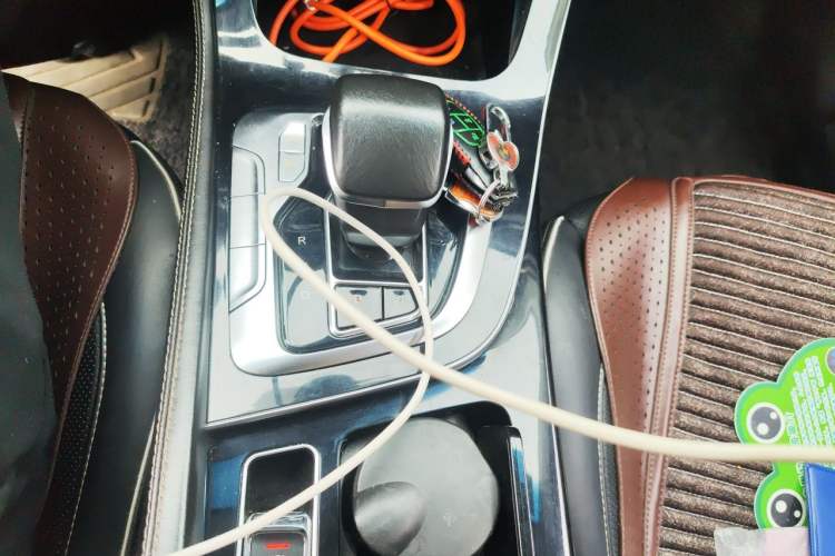Used BAIC Beijing EU7 2019 Yifeng Edition Gear Lever