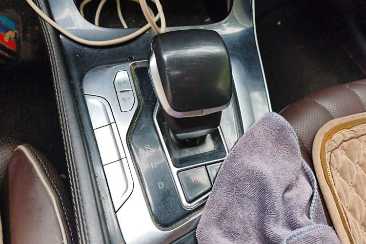 Used BAIC Beijing EU7 2019 Yifeng Edition Gear Lever