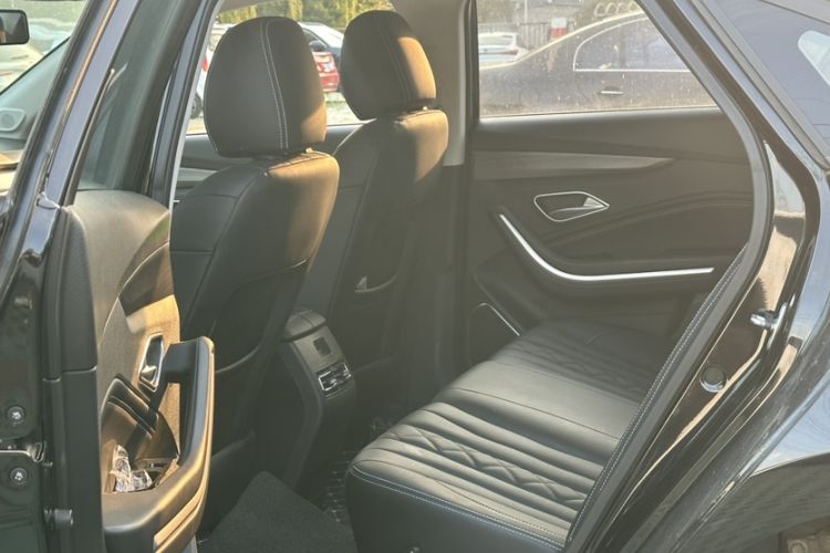 Used BAIC Beijing EU7 2019 Yifeng Edition Interior 4