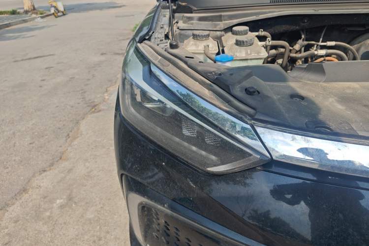 Used BAIC Beijing EU7 2019 Yifeng Edition Right Front Headlight