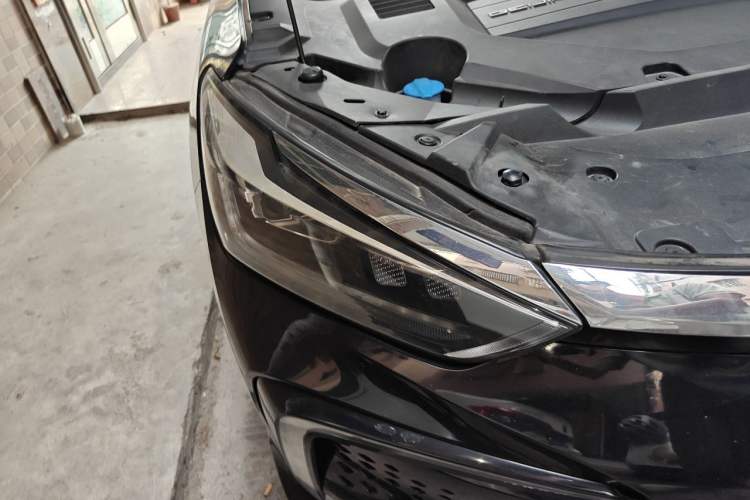 Used BAIC Beijing EU7 2019 Yifeng Edition Right Front Headlight