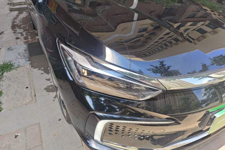 Used BAIC Beijing EU7 2019 Yifeng Edition Right Front Headlight