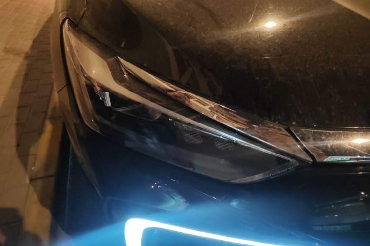 Used BAIC Beijing EU7 2019 Yifeng Edition Right Front Headlight