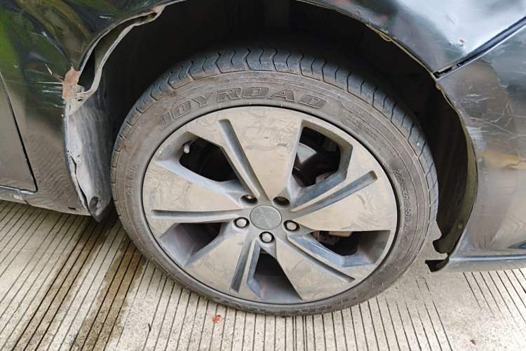 Used BAIC Beijing EU7 2019 Yifeng Edition Right Front Wheel Hub