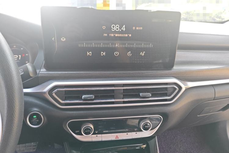 Used BAIC Beijing EU7 2019 Yifeng Edition Audio And AC Panel