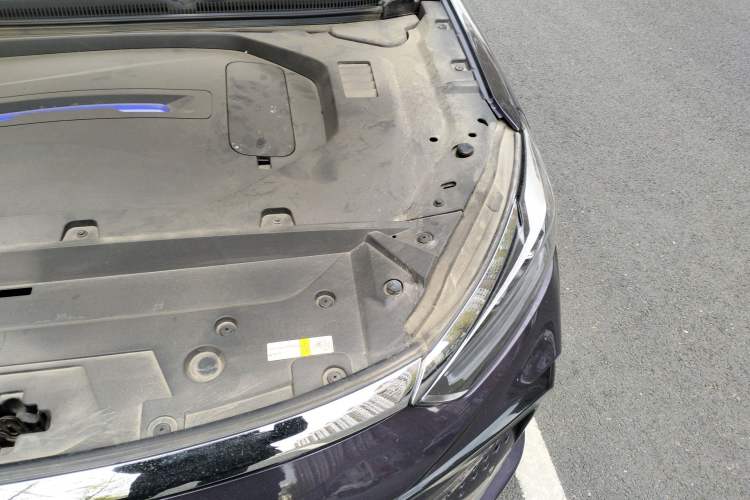 Used BAIC Beijing EU7 2019 Trendy Edition Engine Bay Left