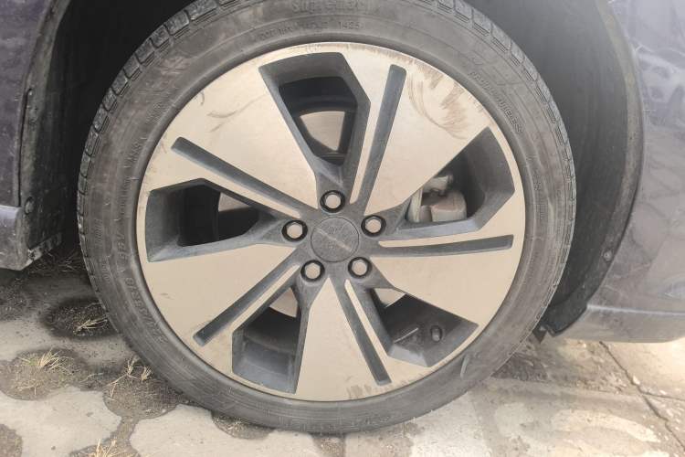 Used BAIC Beijing EU7 2019 Trendy Edition Right Front Wheel Hub