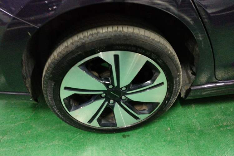 Used BAIC Beijing EU7 2019 Trendy Edition Right Rear Wheel Hub
