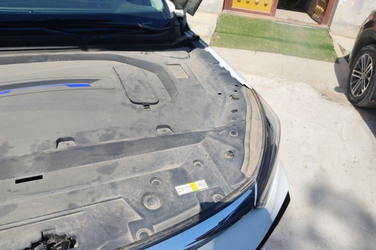 Used BAIC Beijing EU7 2019 Trendy Edition Engine Bay Left