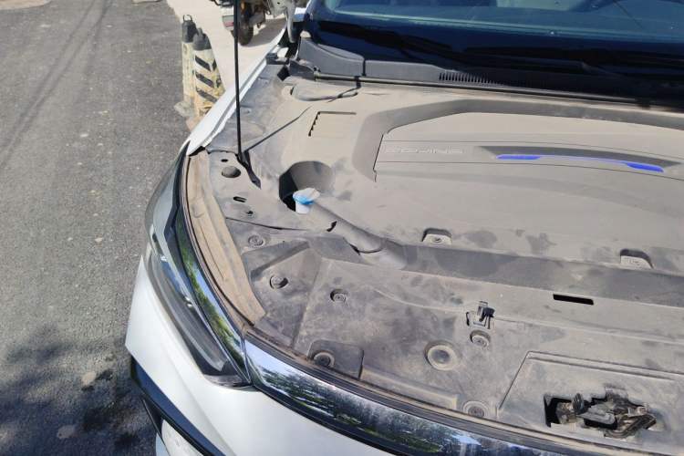 Used BAIC Beijing EU7 2019 Trendy Edition Engine Bay Right