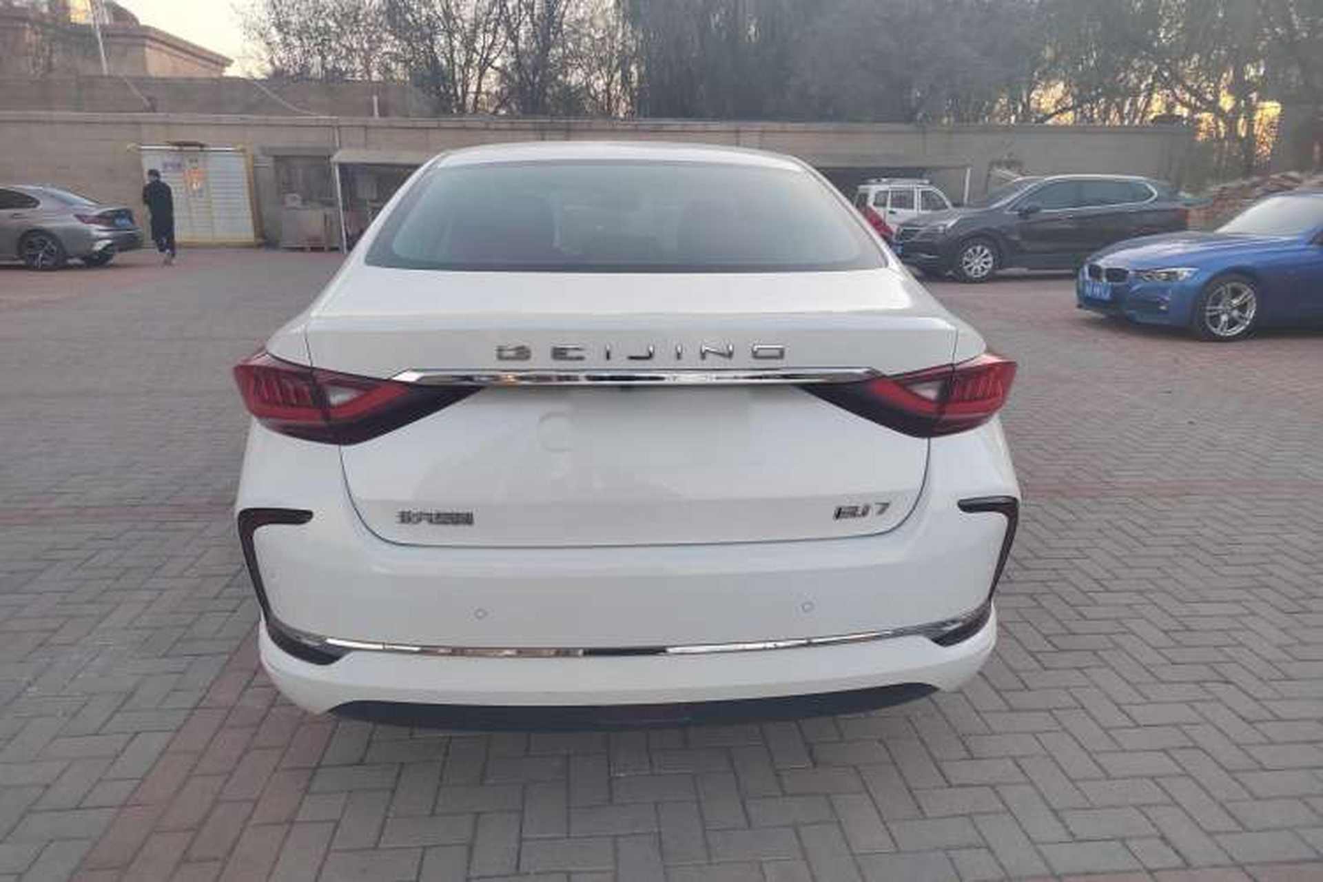 Used BAIC Beijing EU7 2019 Yishang Edition Exterior 4