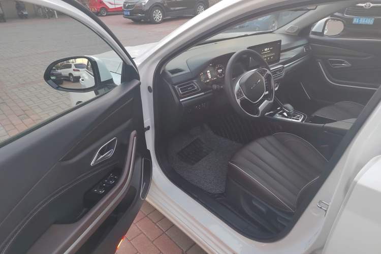 Used BAIC Beijing EU7 2019 Yishang Edition Interior 2