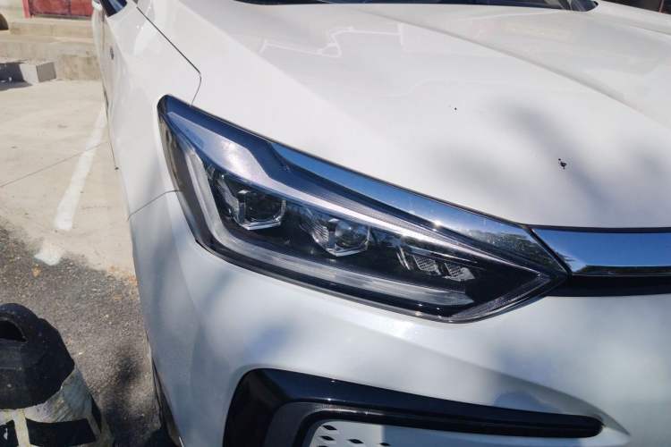 Used BAIC Beijing EU7 2019 Trendy Edition Right Front Headlight