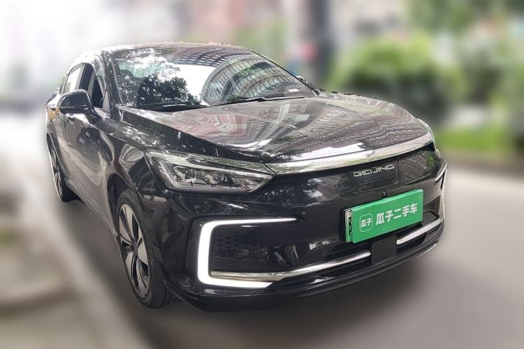 Used BAIC Beijing EU7 2022 Trendy Edition Front Right 45 Deg