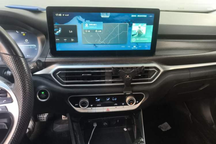 Used BAIC Beijing EU7 2022 Trendy Edition Audio And AC Panel