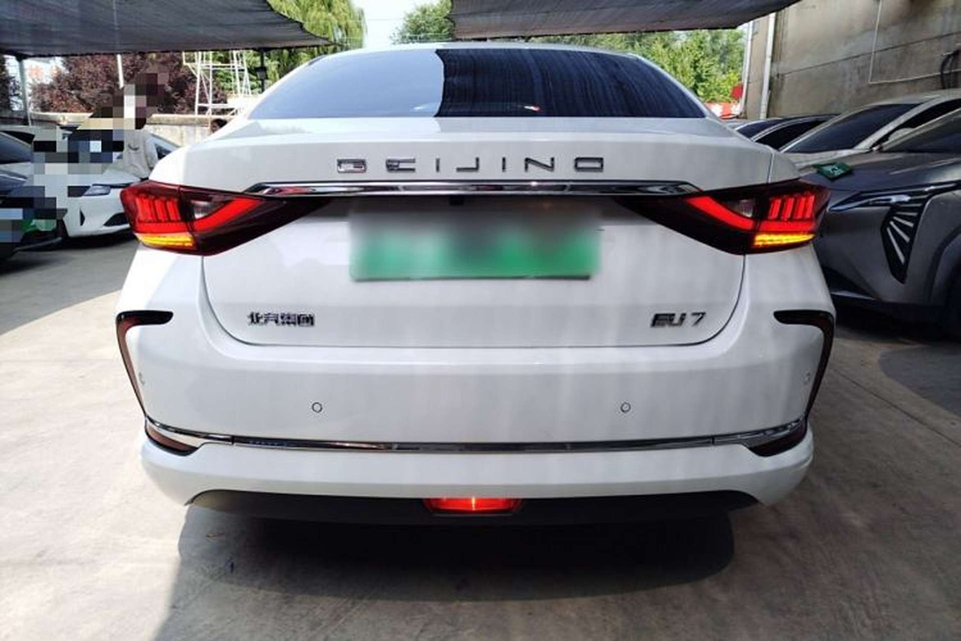 Used BAIC Beijing EU7 2022 Eolus Edition Exterior 4