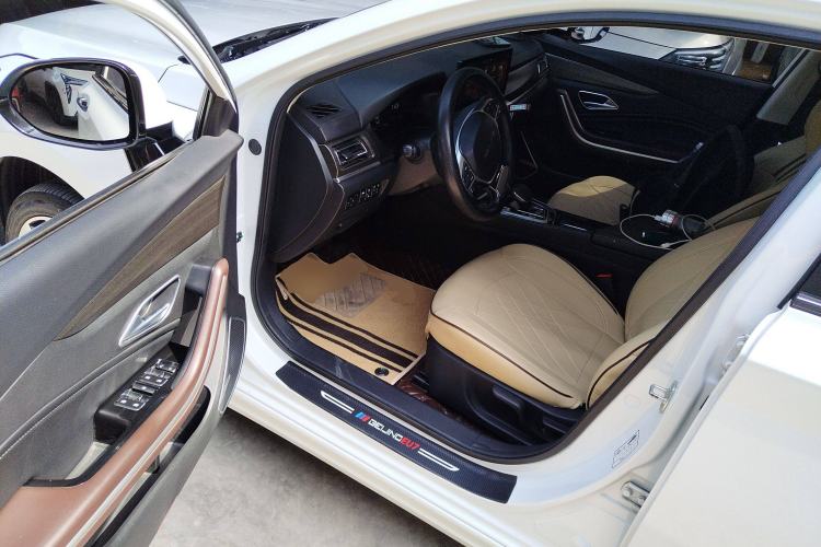 Used BAIC Beijing EU7 2022 Eolus Edition Interior 3