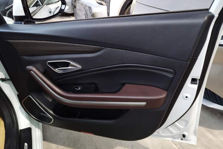 Used BAIC Beijing EU7 2022 Eolus Edition Interior 5
